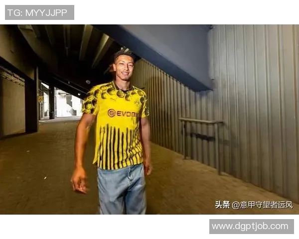 小贝林厄姆精准助攻 恩梅查爆射破门 多特先拔头筹